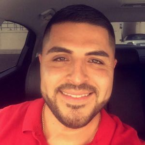 Meet your Posher, Juan